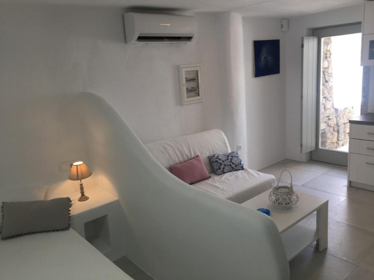 Apartamento Rineia Complex By Live&Travel Mykonos Town Exterior foto